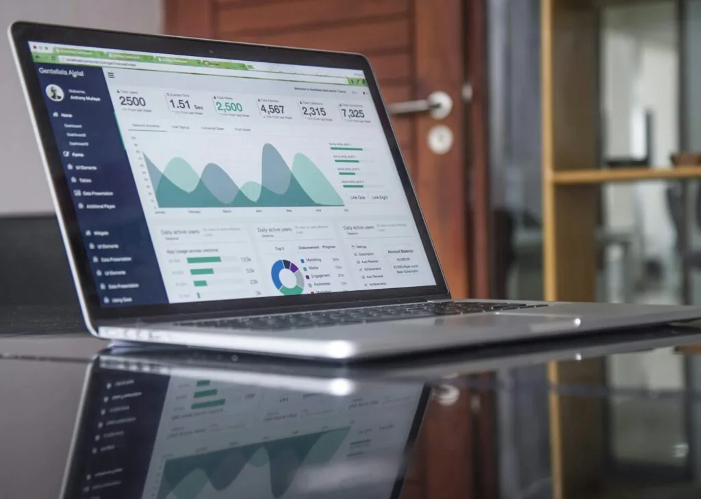 Cómo la IA y el aprendizaje automático están transformando el SEO: ¡Prepárate para la búsqueda por voz! Optimización para la búsqueda por voz