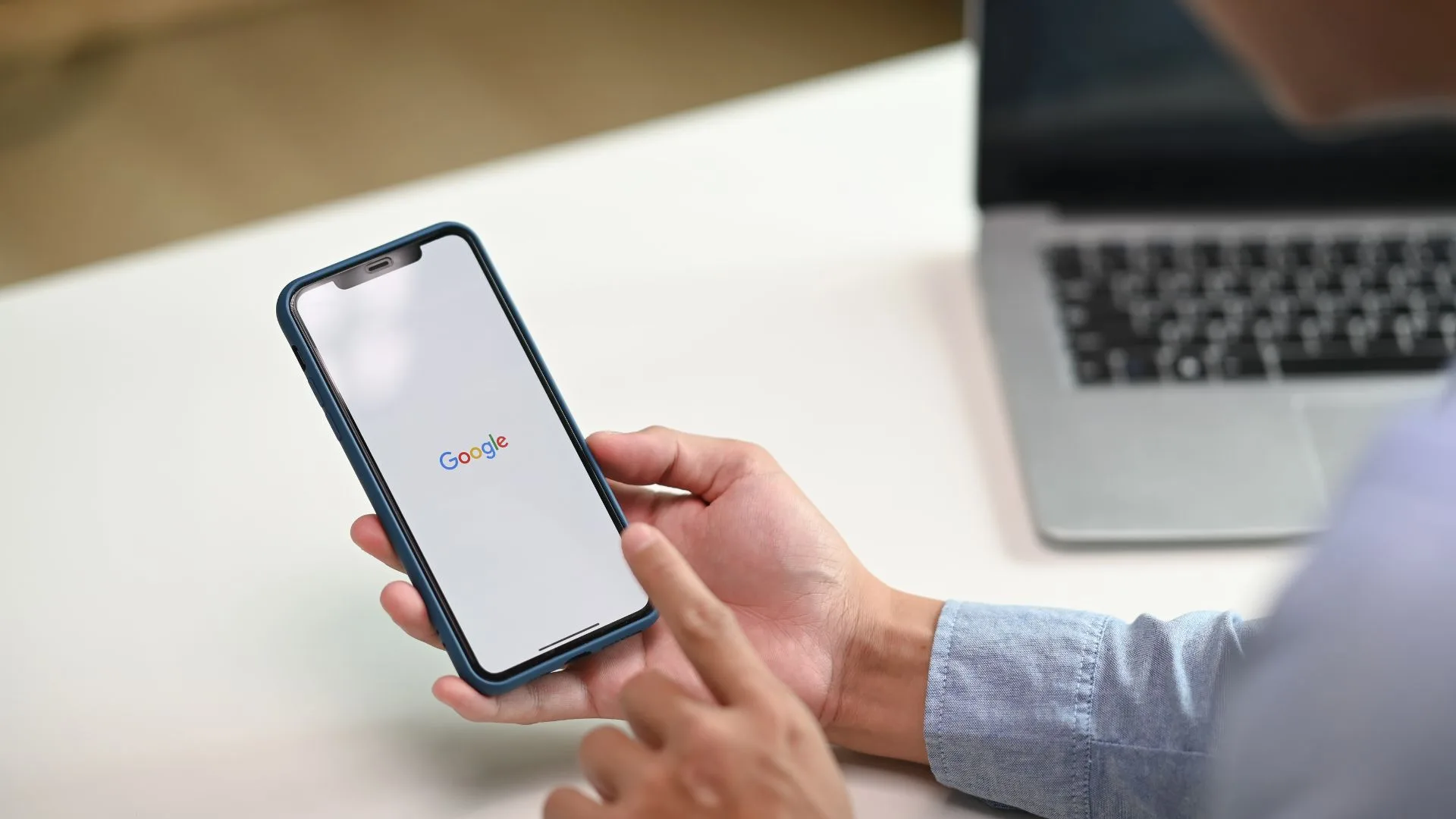 Google lanza la función de "Haz una pregunta de seguimiento" en los resultados de búsqueda: ¿qué significa para el SEO? Google lanza la función de "Haz una pregunta de seguimiento" en los resultados de búsqueda: ¿qué significa para el SEO? - Keycode Agencia Digital